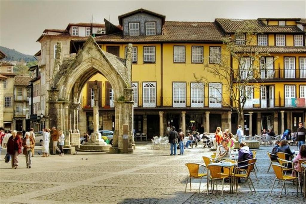 Гостевой дом Casa Do Piano Longos Экстерьер фото